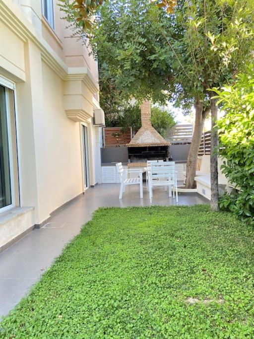 Cozy 2 Room Apartment With Garden Near Athens Air-Port Артеміда Екстер'єр фото